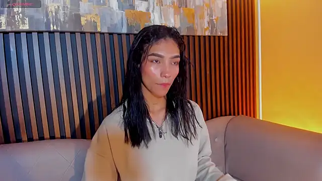 LauraAristizabal online show from March 2026 12:41:01 PM