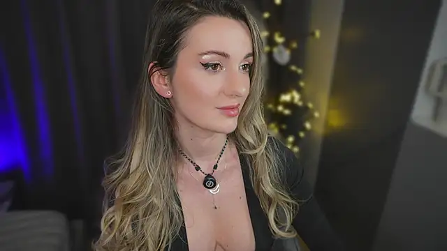 ShyNdWild online show from January 2026 03:25:02 PM