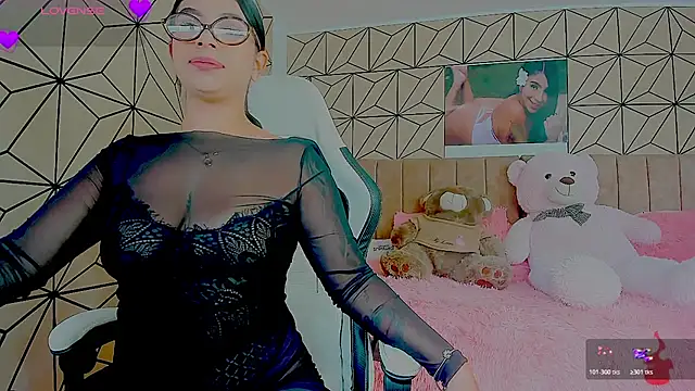 vane lopez  online show from April 2026 06:49:02 PM