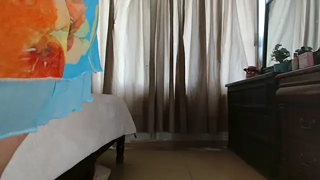 MINI Petite online show from March 2026 09:18:02 PM