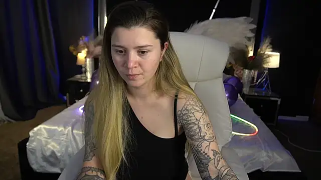 AmellyMilly online show from January 2026 01:38:02 PM