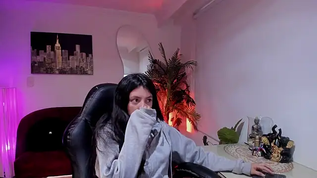 Meghan320 online show from March 2026 11:38:01 AM