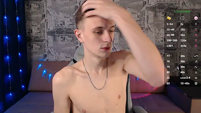 Snapshot of Oliver_Fresh chatting on December 2024 09:05:02 AM Oliver Fresh online show from December 2024 09:05:02 AM