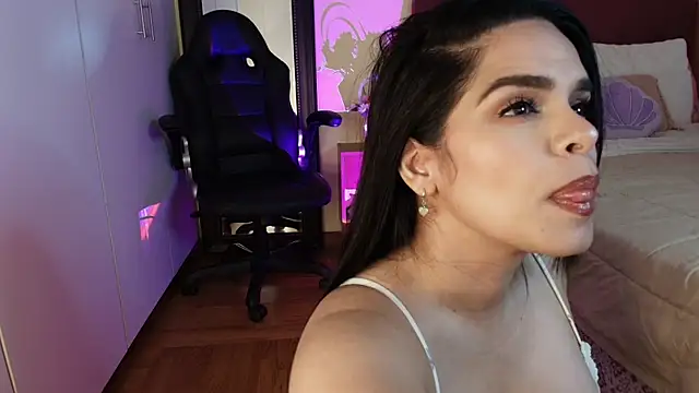Mafer Meow online show from June 2026 02:53:01 AM