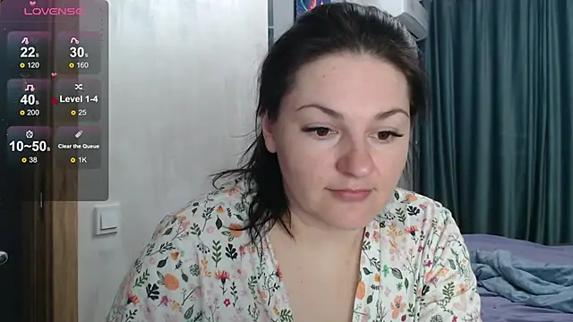 Stacy Davice online show from September 2025 01:44:02 PM