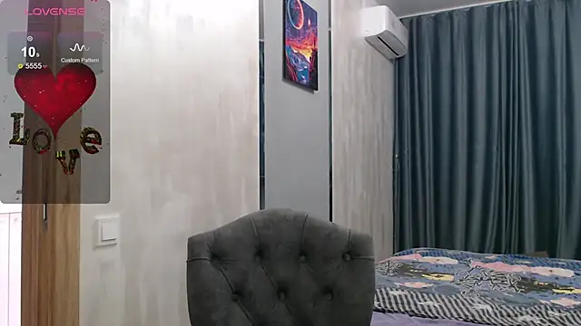 Stacy Davice online show from September 2025 09:44:01 AM