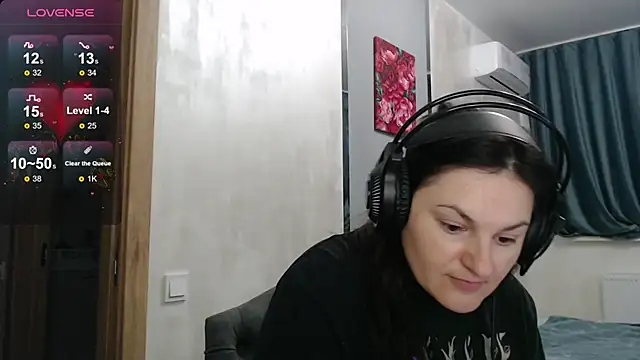 Stacy Davice online show from October 2025 03:53:01 AM