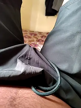 Mallupaiyanaachu online show from November 2025 02:11:01 AM