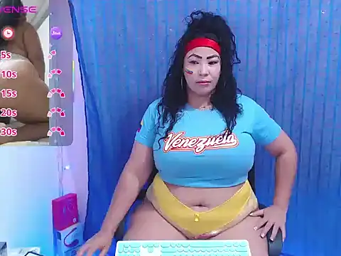 Snapshot of mature_beautifull chatting on June 2026 09:52:01 PM mature beautifull online show from June 2026 09:52:01 PM