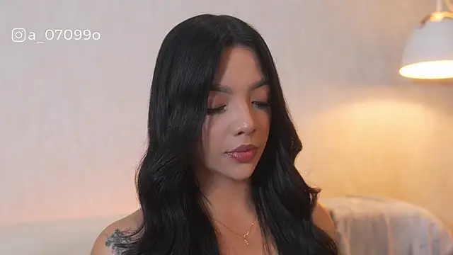 Snapshot of sarah_hiill chatting on December 2025 10:03:01 PM sarah hiill online show from December 2025 10:03:01 PM