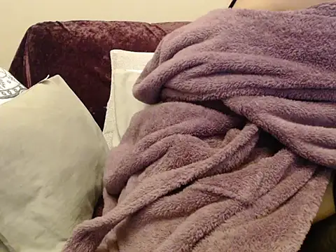 Snapshot of Galadriel chatting on March 2026 04:03:02 AM Galadriel online show from March 2026 04:03:02 AM