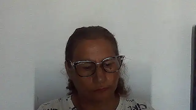 Snapshot of charrysexy1 chatting on November 2025 12:49:01 PM charrysexy1 online show from November 2025 12:49:01 PM