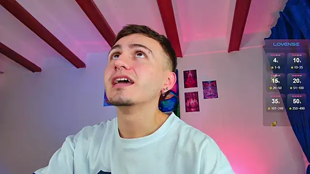 Snapshot of dimitri-bilak chatting on September 2025 03:17:02 AM dimitri-bilak online show from September 2025 03:17:02 AM