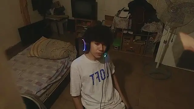 Emv2 online show from April 2026 02:03:02 AM