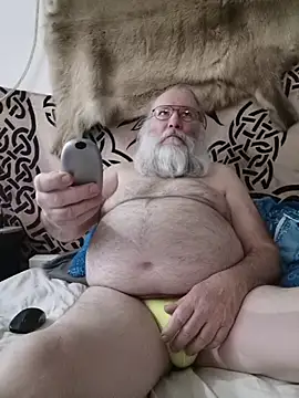 Snapshot of SexySantaC chatting on November 2025 02:17:01 PM SexySantaC online show from November 2025 02:17:01 PM