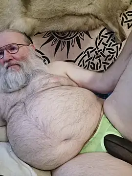 Snapshot of SexySantaC chatting on November 2025 08:44:01 PM SexySantaC online show from November 2025 08:44:01 PM