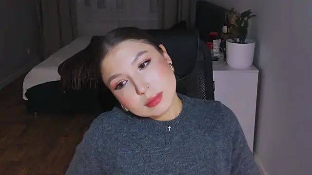 Snapshot of Eva_Chris chatting on September 2025 04:11:01 PM Eva Chris online show from September 2025 04:11:01 PM