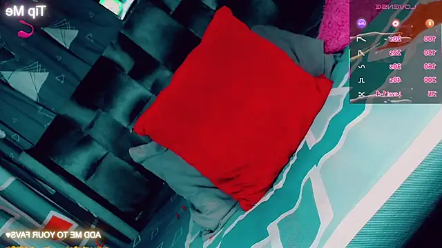 Snapshot of CharlotteBigCock chatting on February 2026 02:14:01 PM CharlotteBigCock online show from February 2026 02:14:01 PM