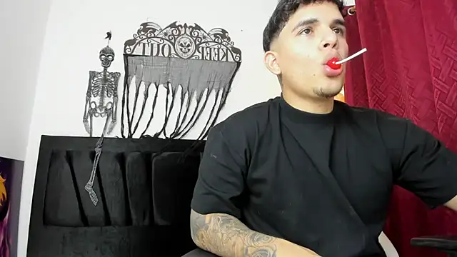 Evan stoner online show from November 2025 03:19:01 AM