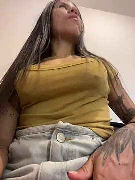 Snapshot of Reggie-Liam chatting on January 2025 06:19:02 AM Reggie-Liam online show from January 2025 06:19:02 AM