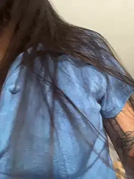 Snapshot of Reggie-Liam chatting on February 2025 08:31:01 PM Reggie-Liam online show from February 2025 08:31:01 PM