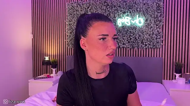 LizaRoxx online show from September 2025 09:47:02 PM