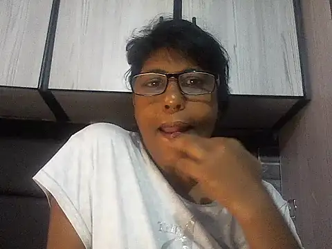 MsAttitude online show from January 2026 03:27:02 PM