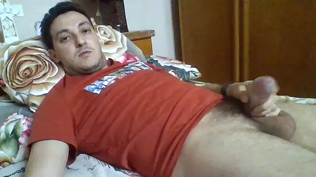 Snapshot of SQUIRRRTER chatting on May 2026 06:14:02 PM SQUIRRRTER online show from May 2026 06:14:02 PM