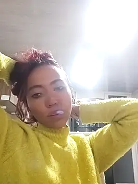 millaKatt online show from September 2025 05:28:02 AM