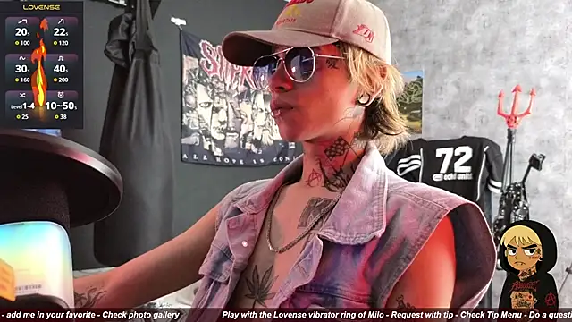 AcidMilo online show from November 2025 02:52:02 PM