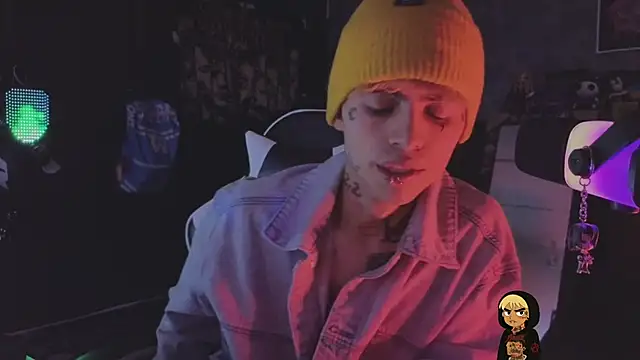 Snapshot of AcidMilo chatting on March 2026 10:03:02 PM AcidMilo online show from March 2026 10:03:02 PM