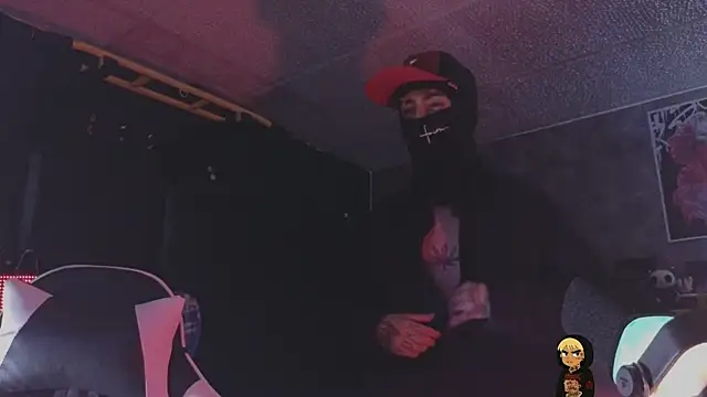 Snapshot of AcidMilo chatting on March 2026 08:42:01 PM AcidMilo online show from March 2026 08:42:01 PM