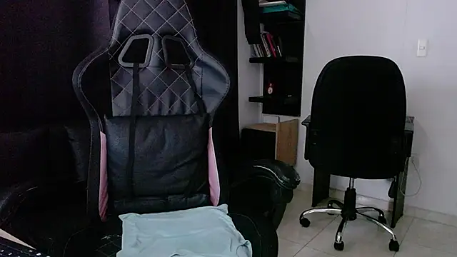 Karen sex92 online show from February 2025 12:27:01 PM