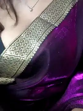 Nia  09 online show from September 2025 08:09:01 PM