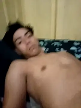 Snapshot of SEBASTHIAN chatting on February 2025 10:26:01 PM SEBASTHIAN online show from February 2025 10:26:01 PM