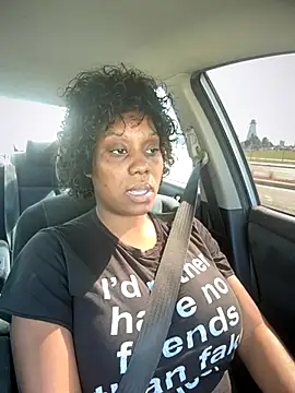 1Topgyal online show from October 2025 04:06:02 PM