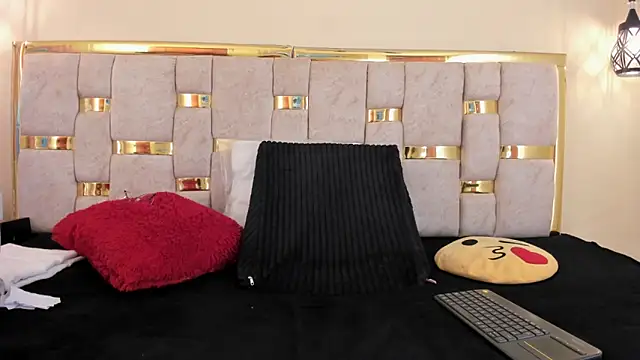 ttata 3 online show from November 2025 12:05:02 PM