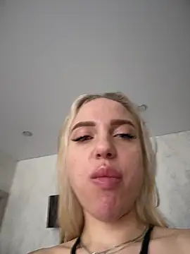 pinkstar  online show from November 2025 06:01:01 AM