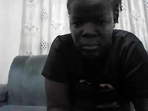 QUEEN-MARIAN online show from February 2026 02:54:02 PM