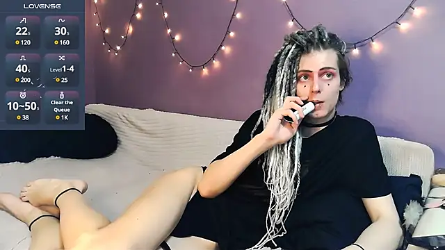 Littlepinkcat online show from March 2025 09:14:02 PM