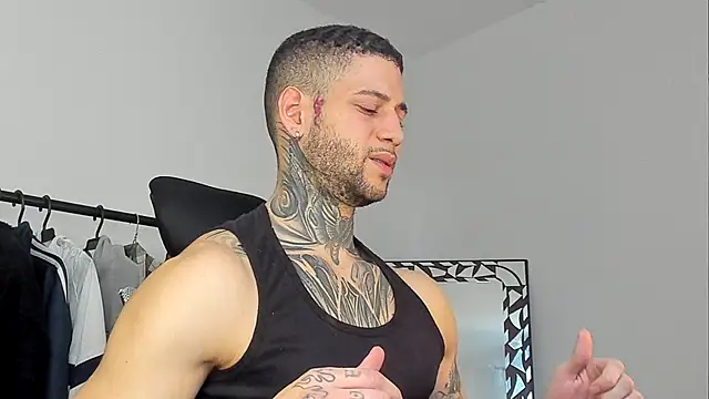  jamesleandros1 online show from October 2025 09:42:02 PM