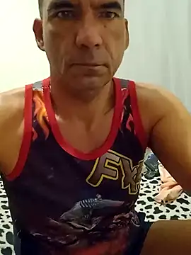 Snapshot of Daddy1972 chatting on February 2025 01:38:01 PM Daddy1972 online show from February 2025 01:38:01 PM