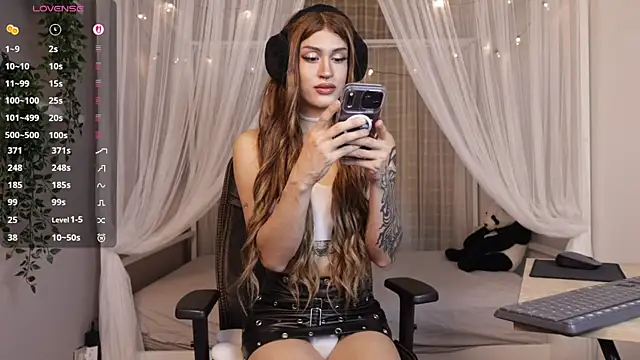 julesbennet online show from May 2026 03:48:02 AM