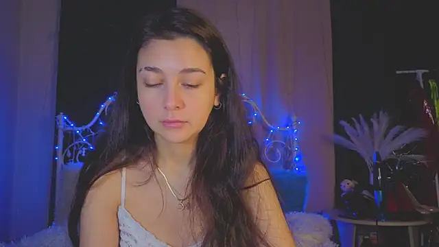 Funny Bunny online show from December 2025 01:22:01 AM