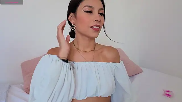 PIA STONE online show from March 2026 08:04:01 PM