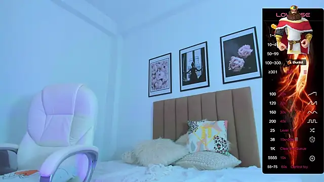 sofihill01 online show from January 2025 02:47:01 AM