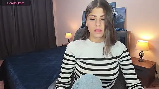 Snapshot of MaryMayson chatting on January 2025 03:47:02 PM MaryMayson online show from January 2025 03:47:02 PM