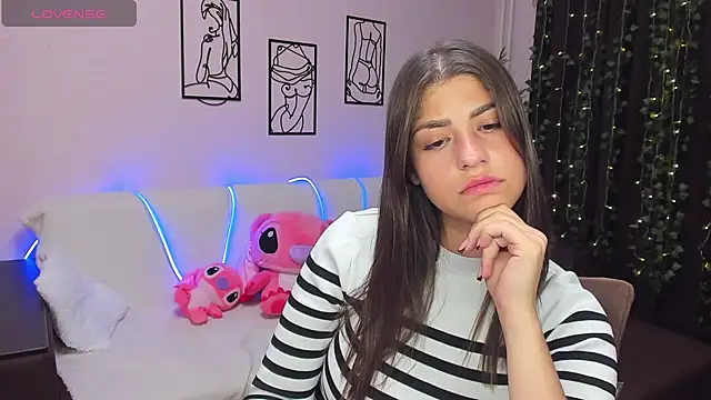 Snapshot of MaryMayson chatting on September 2025 04:39:01 PM MaryMayson online show from September 2025 04:39:01 PM