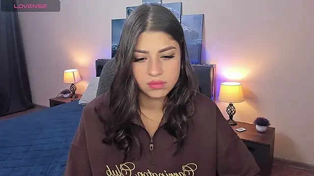 Snapshot of MaryMayson chatting on September 2025 06:02:02 PM MaryMayson online show from September 2025 06:02:02 PM