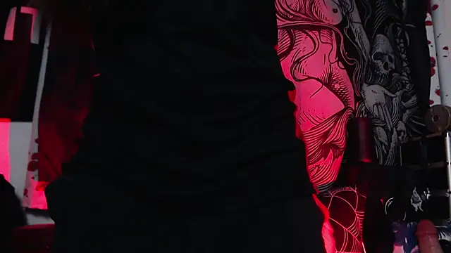 Silentmary online show from April 2026 01:05:02 AM